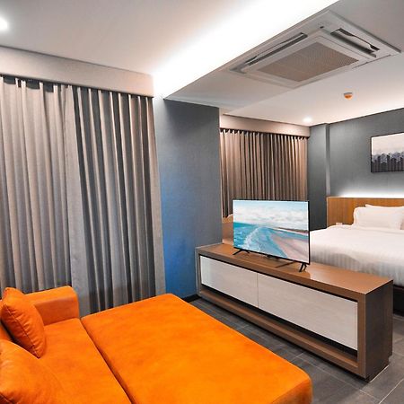 The S Block Condotel Ban Si Than Exterior foto