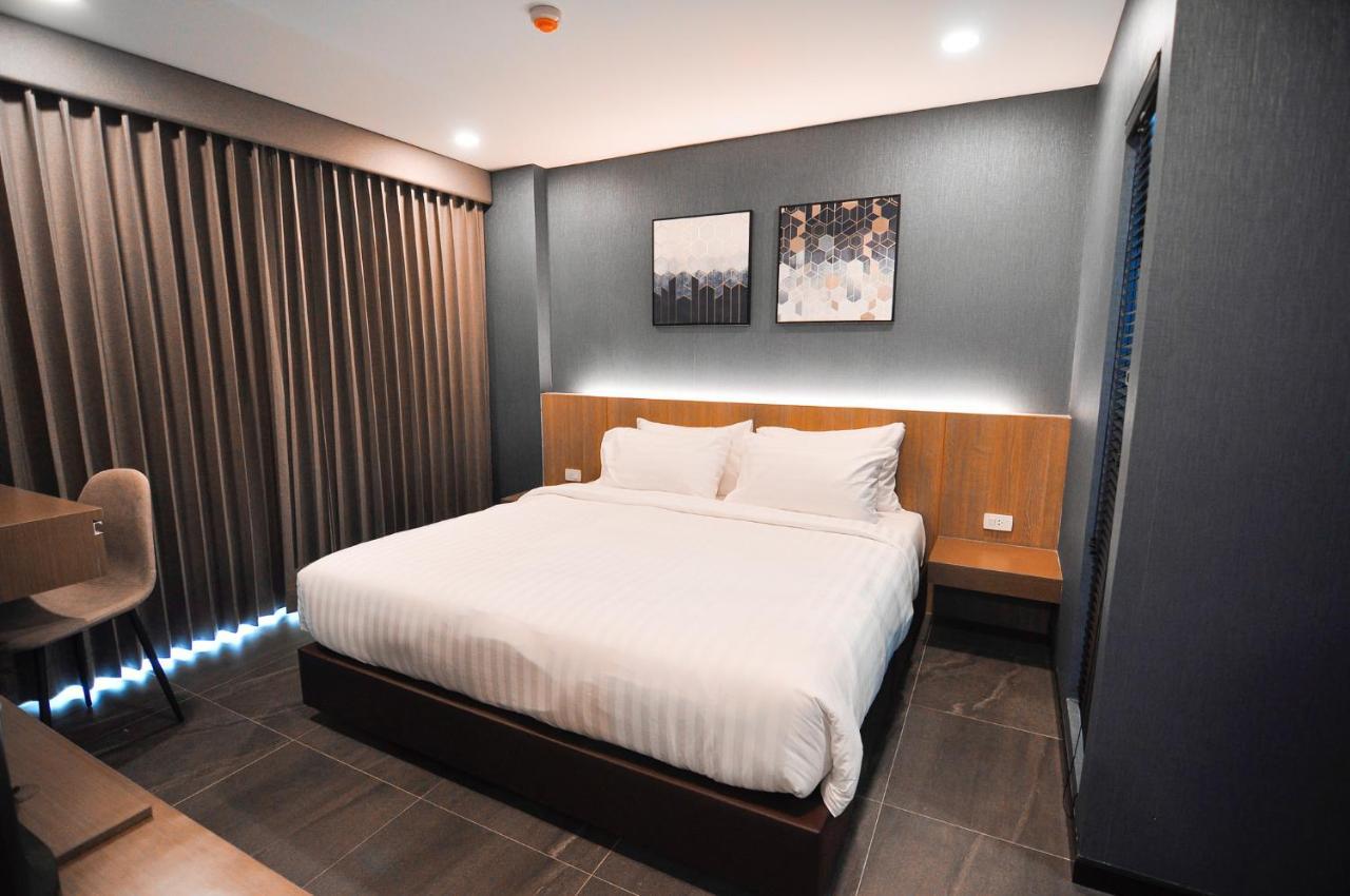 The S Block Condotel Ban Si Than Exterior foto