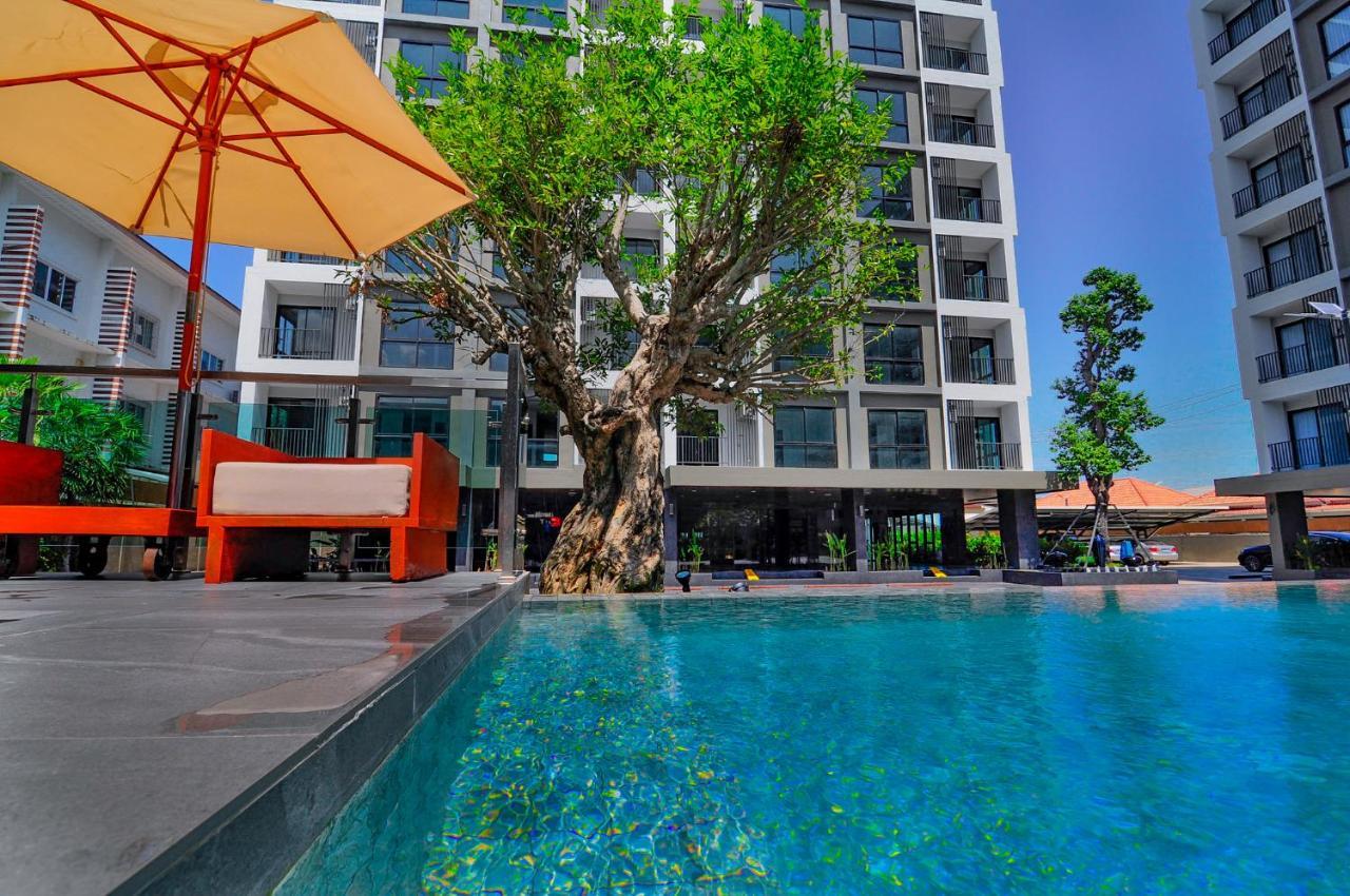 The S Block Condotel Ban Si Than Exterior foto