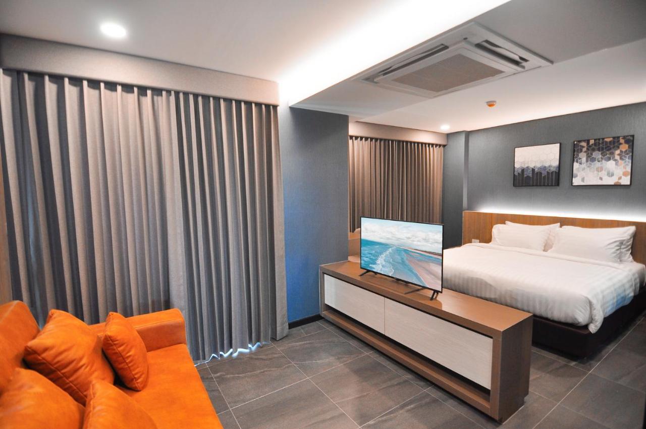 The S Block Condotel Ban Si Than Exterior foto